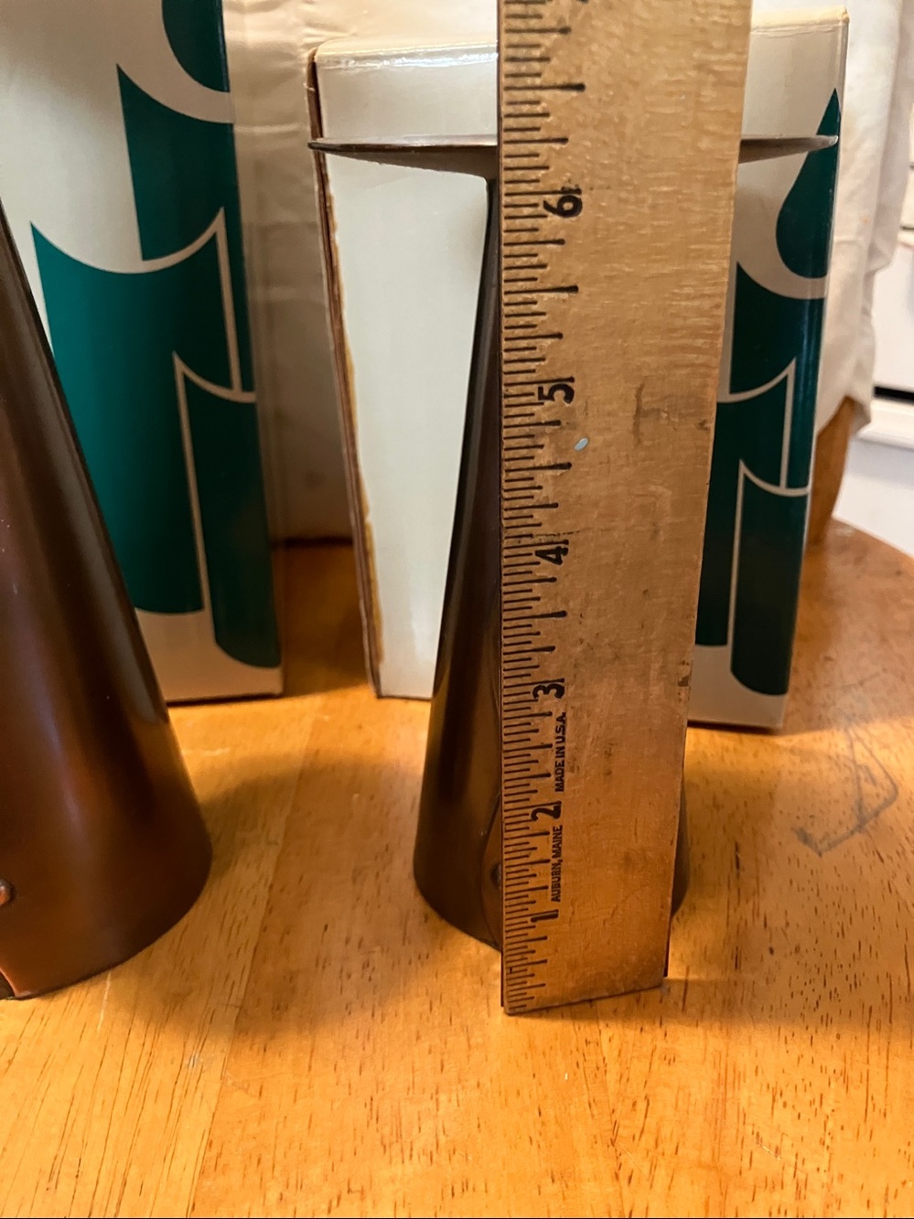 New.  Set of 2. Partylite copper stands for pillar candles with swirl design - Picture 4 of 9